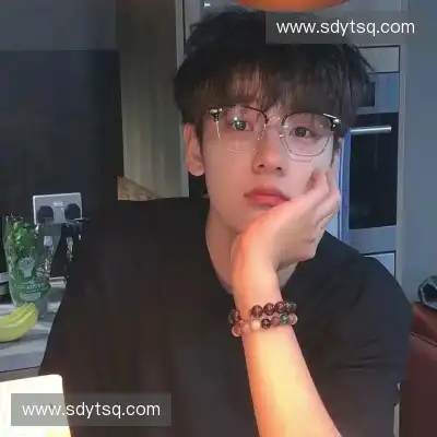 邓娴蔓